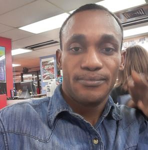 Meet your Posher, Jean